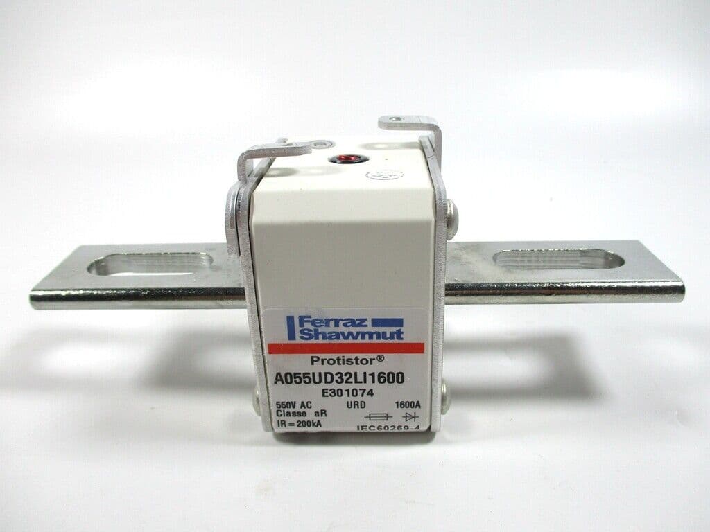 Ferraz Shawmut A050UD32LI1800 F301075 aR Fuses (2 Pieces)