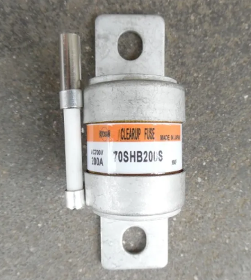 Kyosan 70SHB125S 125A 700V Sicherungen (3 Stück)