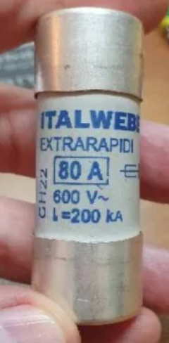 ITALWEBER CH22, SCH22, CH/P22 (22x58) 25A 32A 40A 50A 63A 80A 100A 125A /  1443025 1443032 1443040 1443050 1443063 1443080 1443100 1443125 Fuses