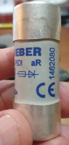 ITALWEBER CH22, SCH22, CH/P22 (22x58) 25A 32A 40A 50A 63A 80A 100A 125A /  1443025 1443032 1443040 1443050 1443063 1443080 1443100 1443125 Fuses