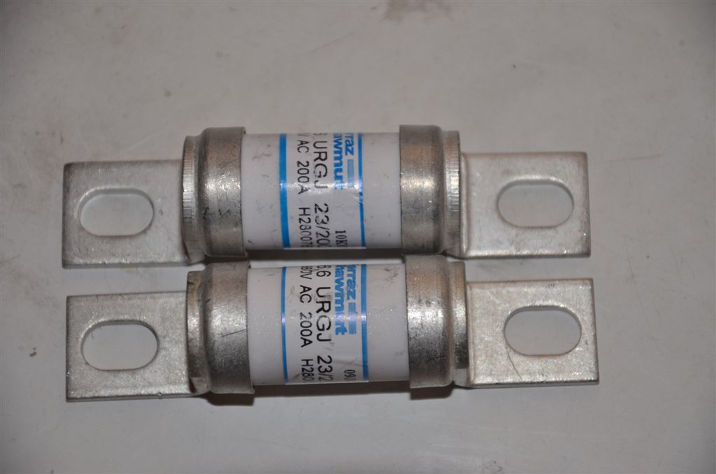 Fusibles Ferraz Shawmut 6.6URGJ 31/315 315A 660V K280080 / 6.6URGJ 31/250 J280079 aR